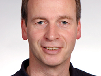 Dr. Stefan Hutter